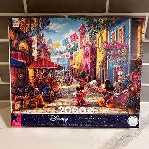 Thomas Kinkade Disney Mickey Mouse Puzzle - 2,000 Pieces